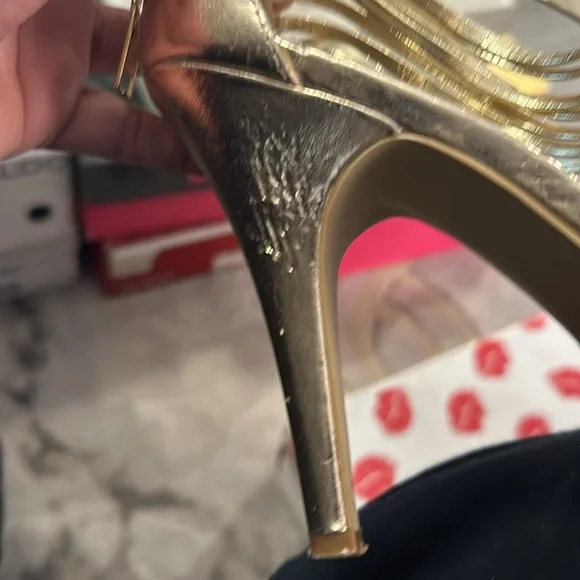 Gold strapped high heels with zippered back. - Picture 5 of 6